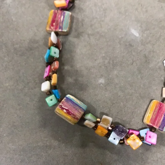 Colorful necklace. New condition - Picture 4 of 5